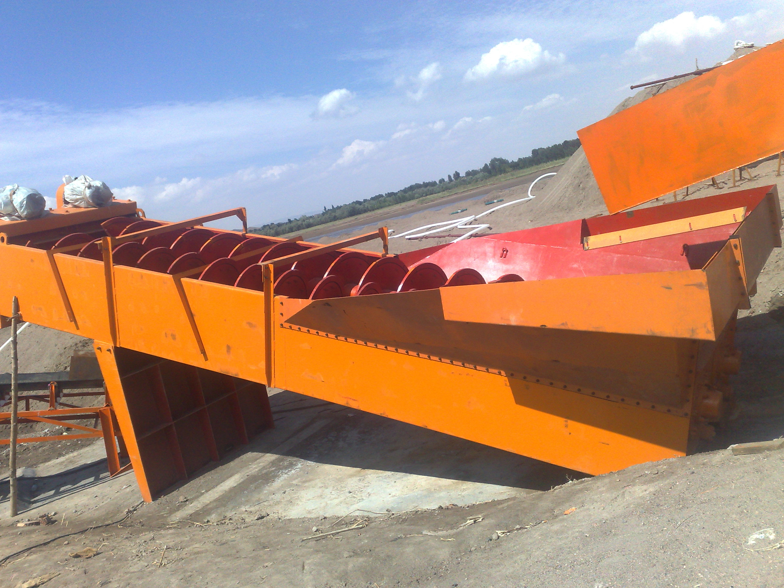 螺旋洗砂機(jī) 螺旋洗砂機(jī).jpg